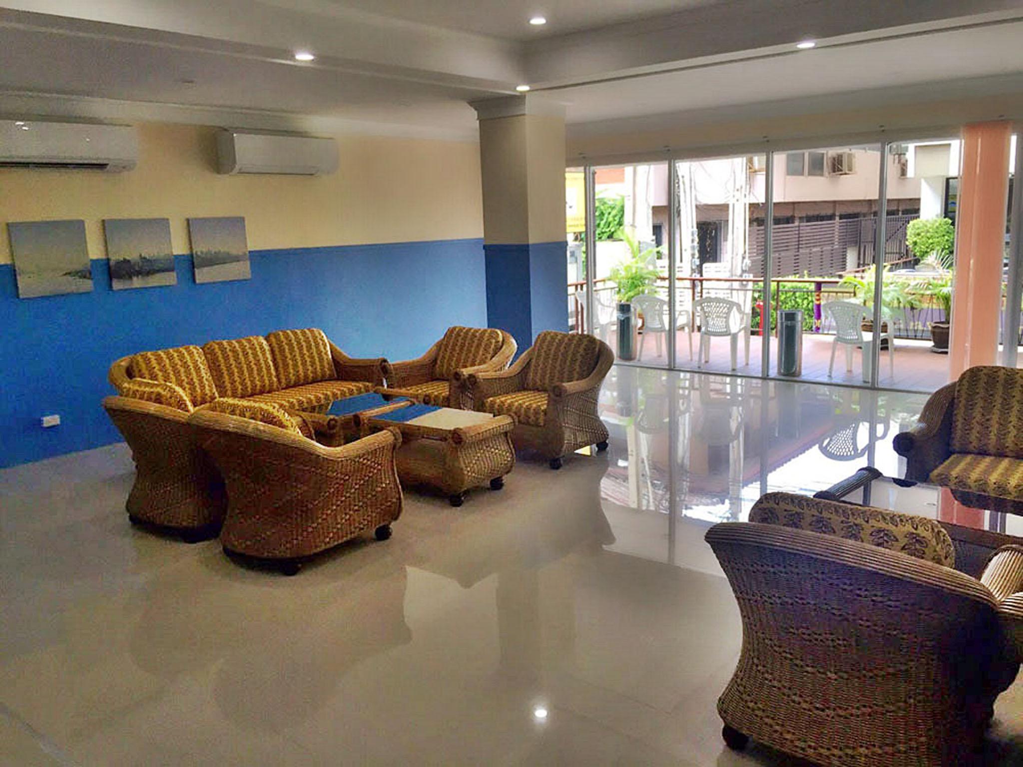 Eastiny Residence Hotel Pattaya Buitenkant foto