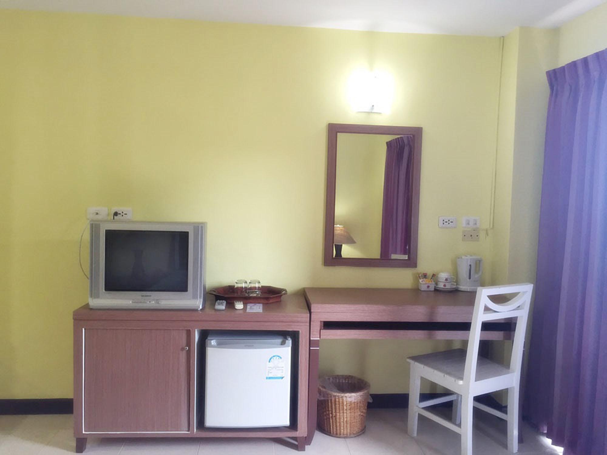 Eastiny Residence Hotel Pattaya Buitenkant foto