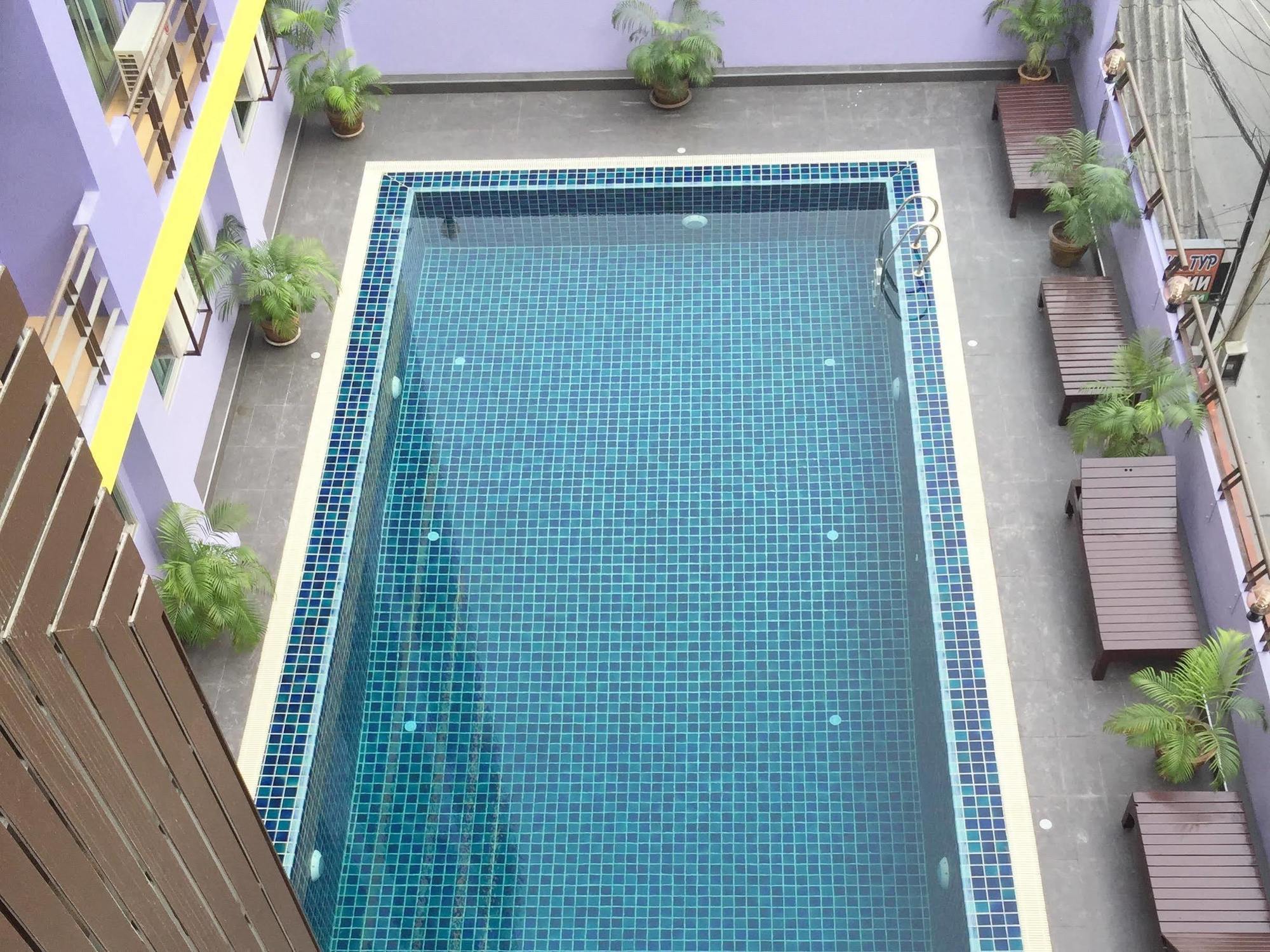 Eastiny Residence Hotel Pattaya Buitenkant foto