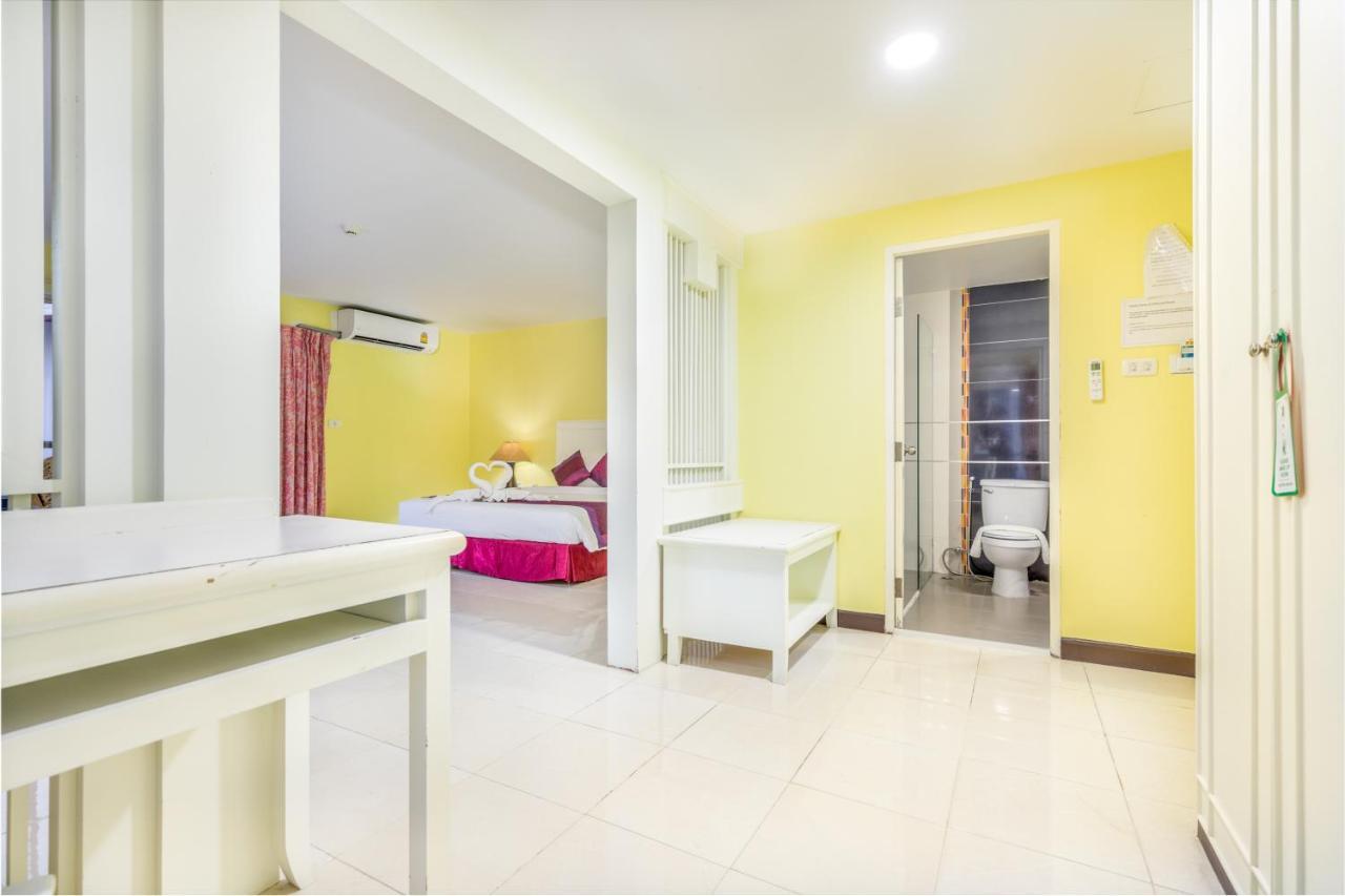 Eastiny Residence Hotel Pattaya Buitenkant foto