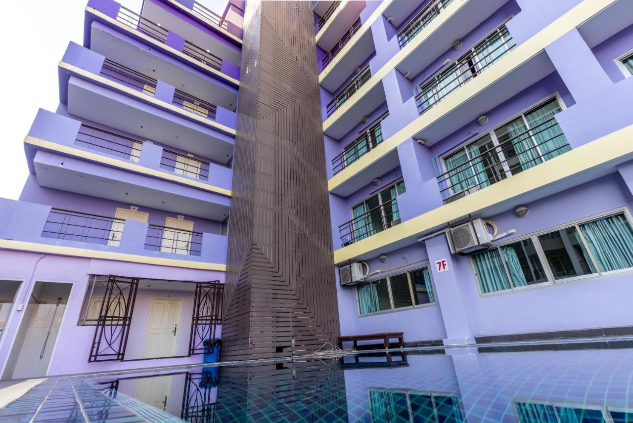 Eastiny Residence Hotel Pattaya Buitenkant foto